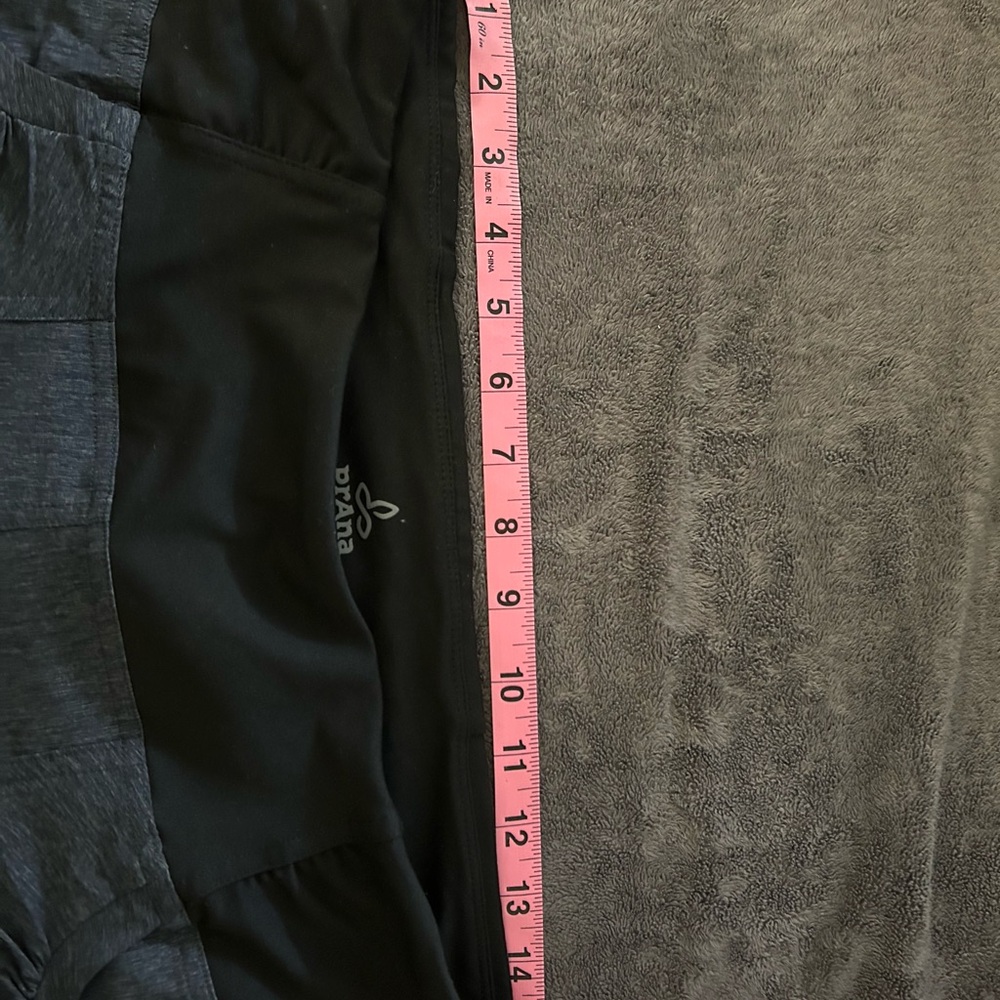 PrAna Women’s Athletic Pants - Picture 5 of 7